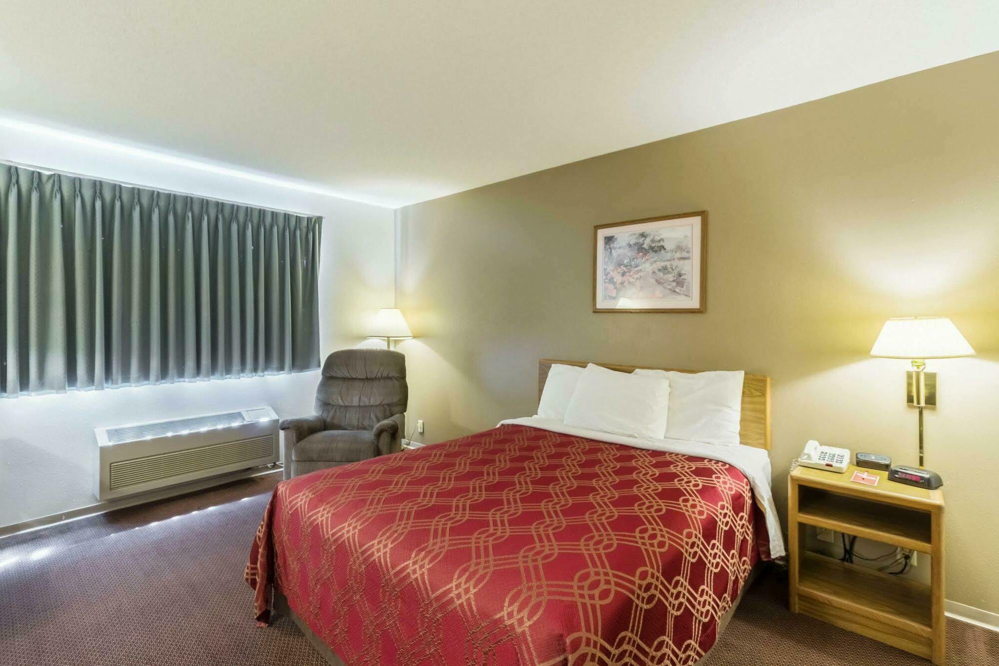 Econo Lodge Ortonville Ngoại thất bức ảnh